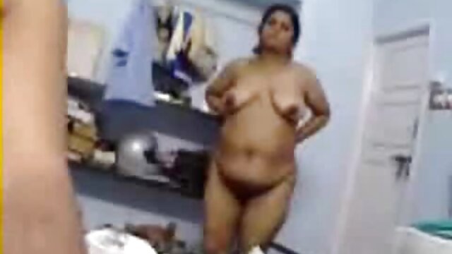 Kate England phim sec hp không có ba người với hai quái vật đen cocks