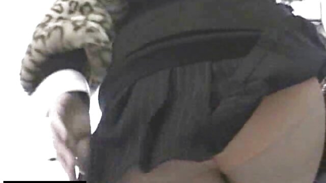 Tên của Redhead MILF là phim sec hd khong che gì?