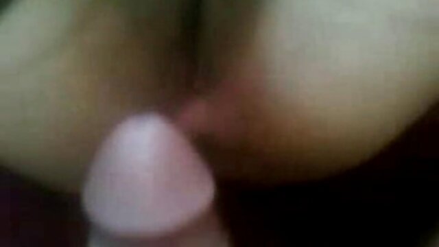 elle salive bien en gorge xem pim sec khong che profonde