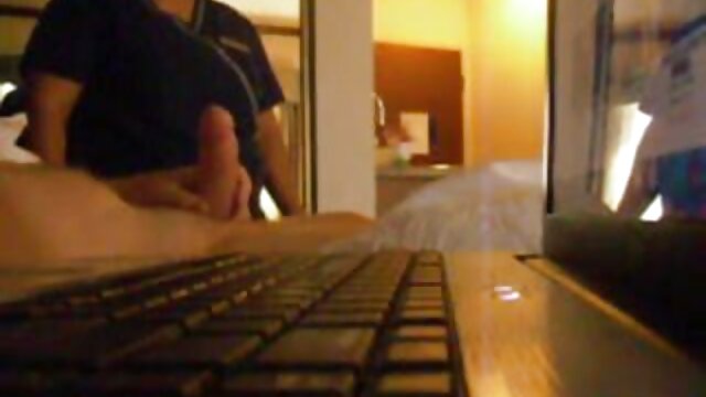 Camila và Elizabeth Rose tại WebYoung phim sec chat luong