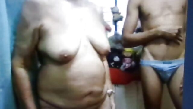 cô gái pim sec ko che nóng bỏng